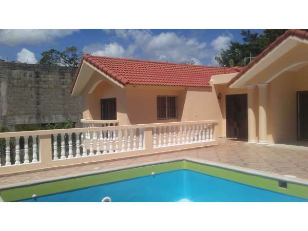 Cozy 2 Bedroom + Studio Home