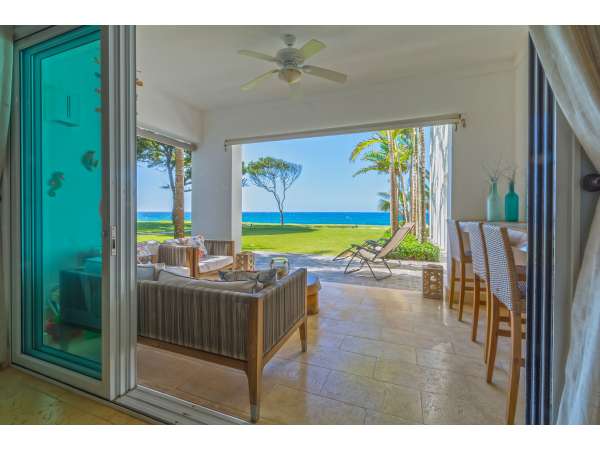 Great Price Beach Front Walk To Gym Water Park