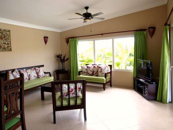 Beautiful New 3 Bedroom Villa In Gated Community.