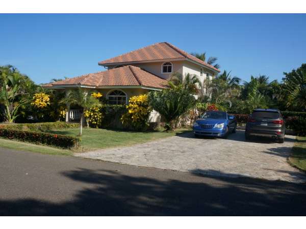 Amazing 3 Bedroom Villa With Great  Ocean View.