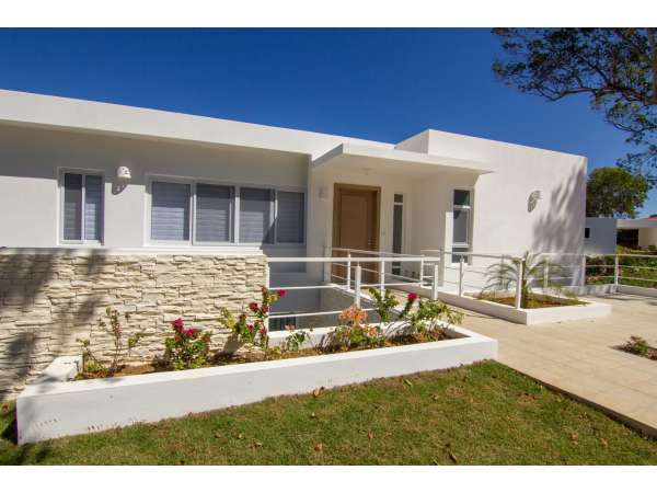 Amazing Modern Villa In Exclusive Gated Community