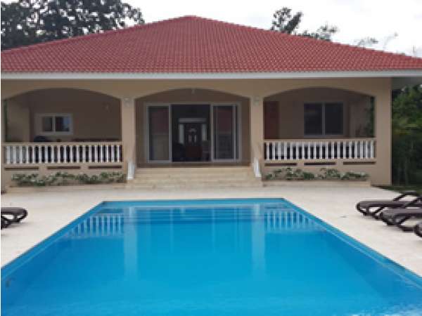 Just Reduced - Charming 5 Bedroom Villa With