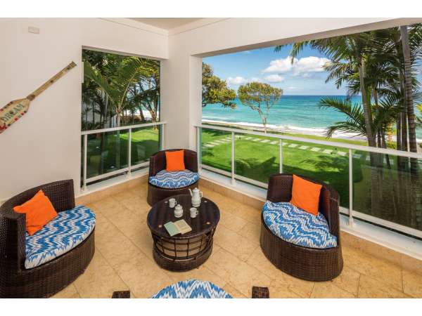 Ocean Front 3 Bedroom In Ideal Location With Great