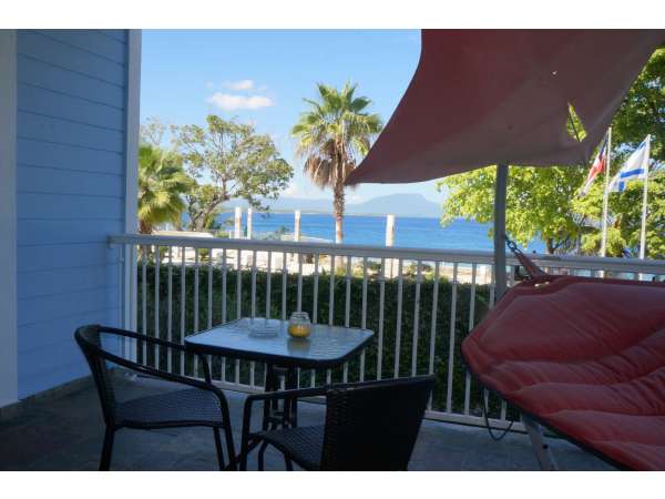 Ocean Front Condo Great Rental Property 219000