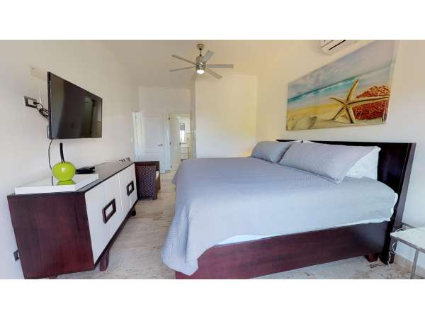 Beautiful Ocean View Two Bedrooms Condo