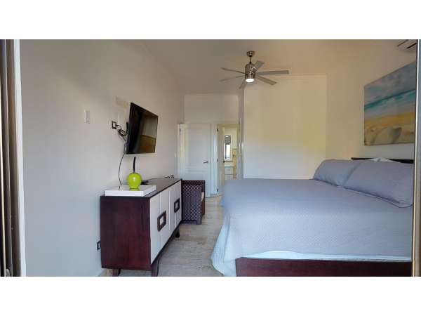 Beautiful Ocean View Two Bedrooms Condo