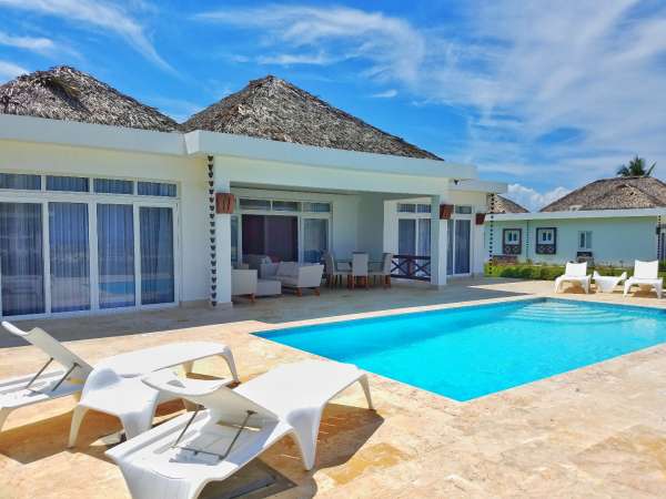Dream Villa With Financing Ocean View & On-site