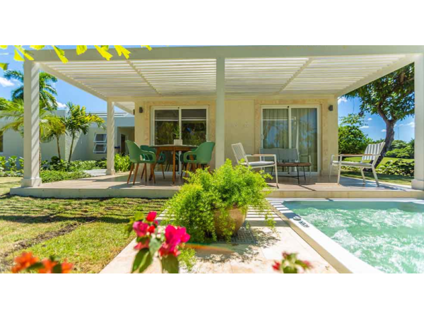 2 Bedroom Villa Beside Pga Golf Course