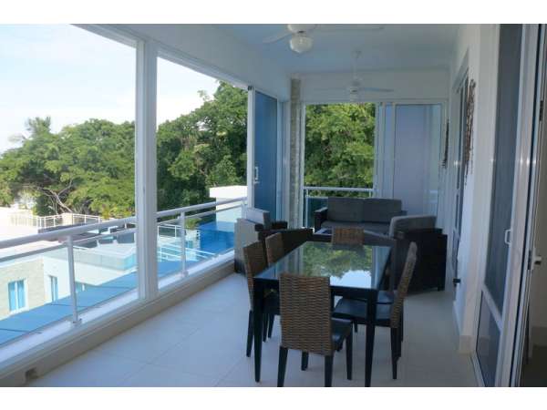 Beautiful Ocean Front Condo In Great Location