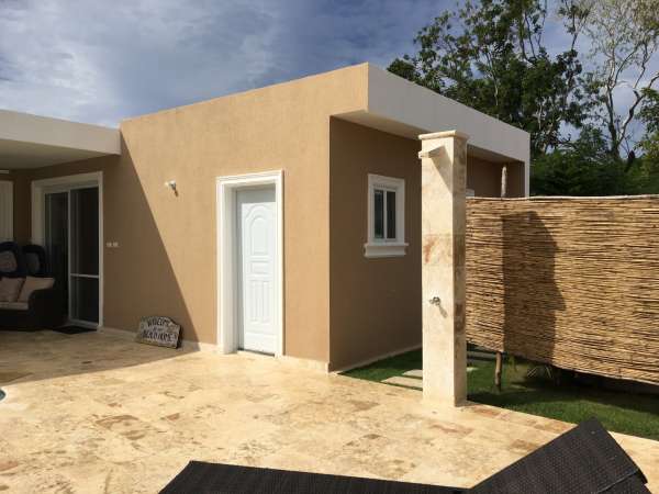 New Price ! Newly Built 2 Bed 3 Bath Villa