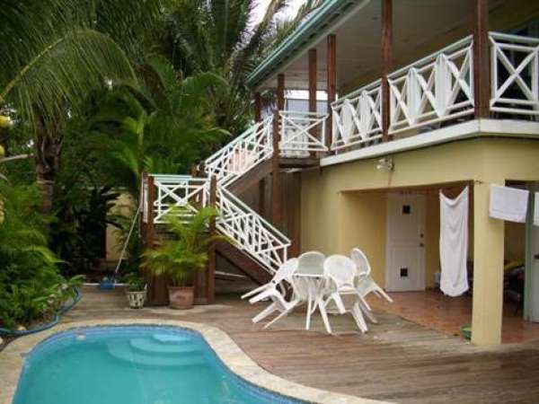 7 Room Hotel In Downtown Sosua