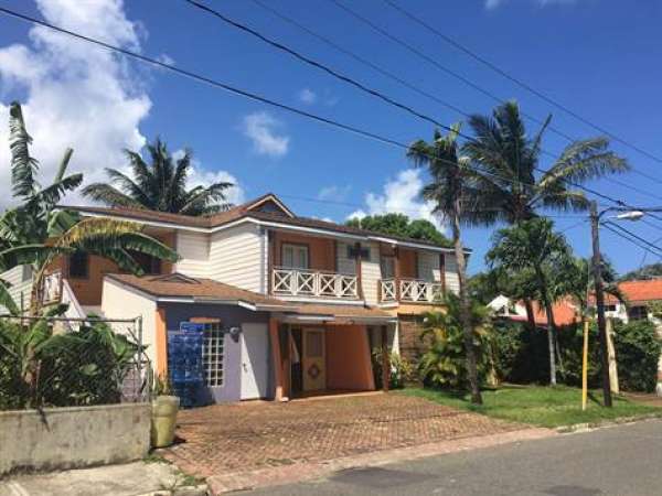 7 Room Hotel In Downtown Sosua