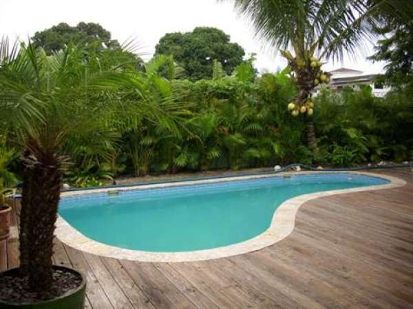 7 Room Hotel In Downtown Sosua