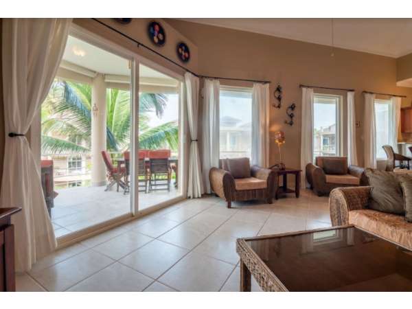 Beautiful 3 Bedrooms Beachfront Penthouse