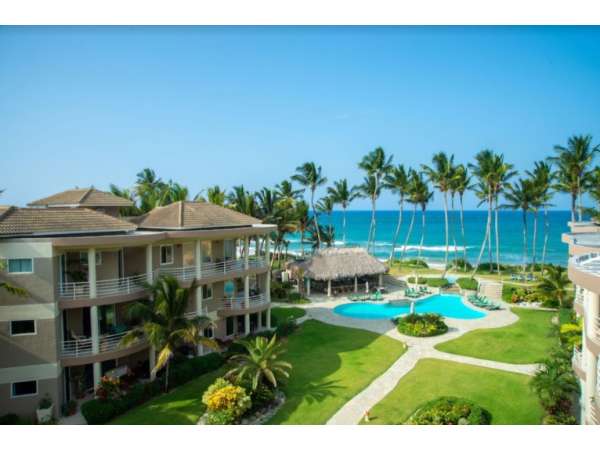 Beautiful 3 Bedrooms Beachfront Penthouse