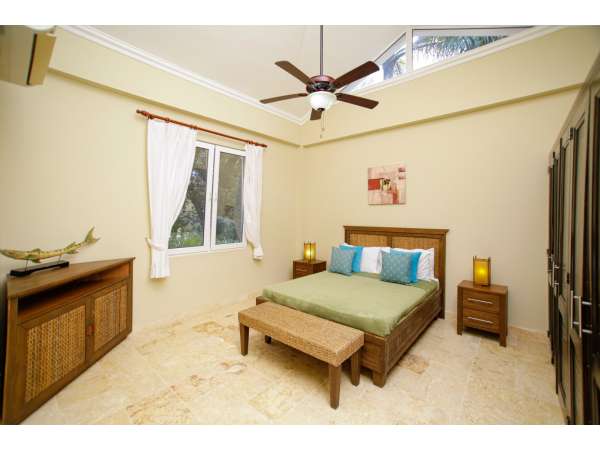 Premium 3 Bedrooms Condo In Ocean Front Community