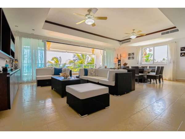 Premium 3 Bedrooms Beach Front Condo