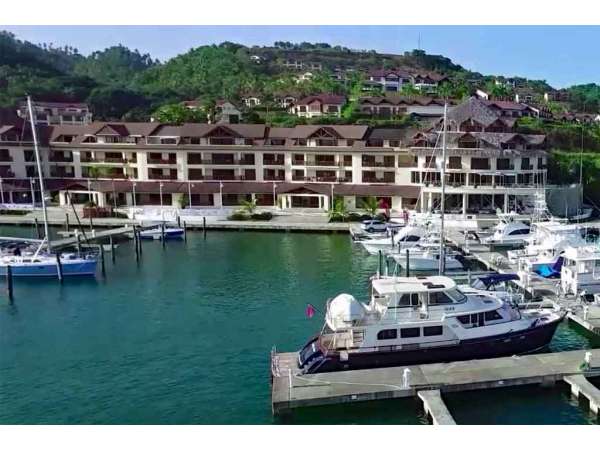 1 Bedroom Waterfront Condo On Puerto Bahia