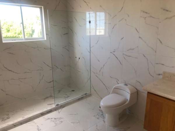 Modern 3 Bedroom 3 Bath Villa