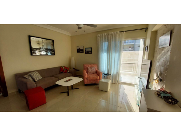 Fully Furnished 2 Bedroom Condo With Incredible