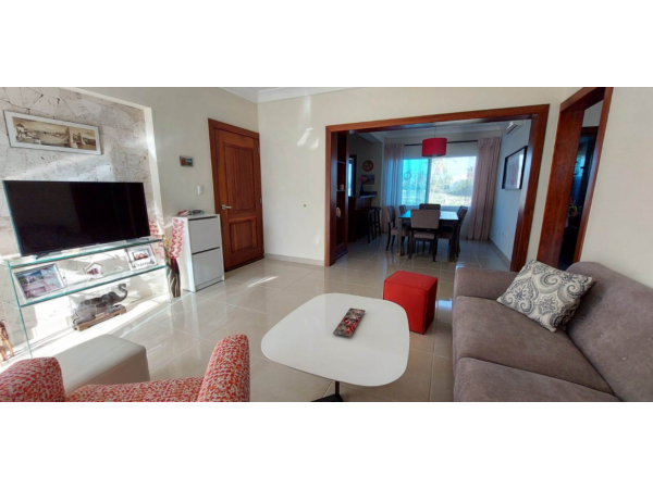 Fully Furnished 2 Bedroom Condo With Incredible