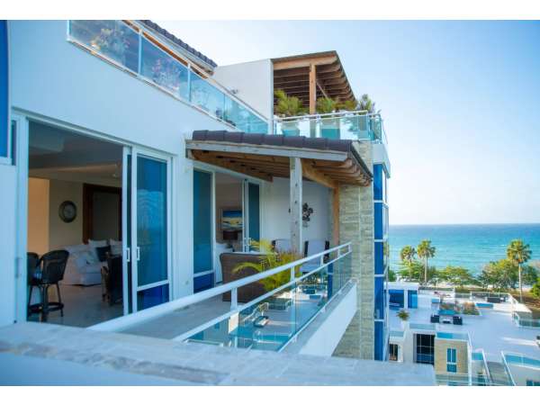 Exquisite Ocean View Penthouse Condo