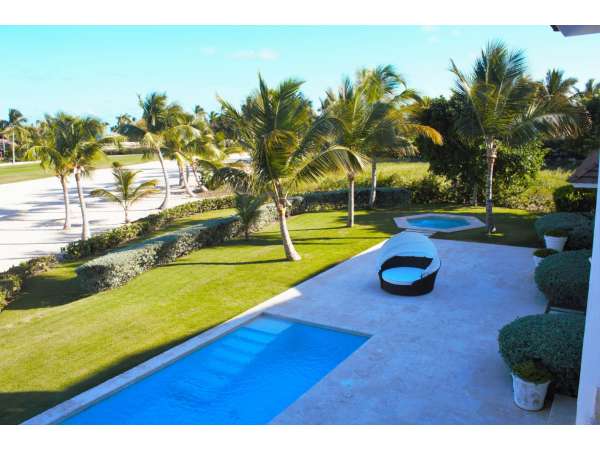 Incredible Luxury Living In Exclusive Puntacana