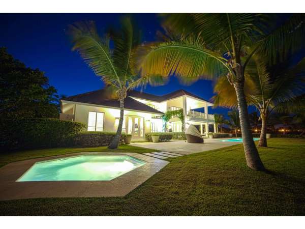 Incredible Luxury Living In Exclusive Puntacana