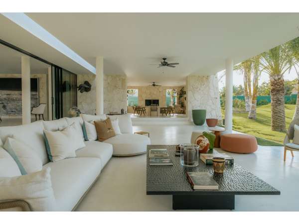 5 Bedroom Villa In Exclusive Puntacana Resort &