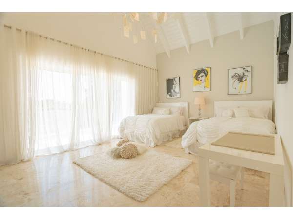 Incredible 6 Bedroom Villa In Puntacana Resort &