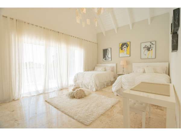 Incredible 6 Bedroom Villa In Puntacana Resort &