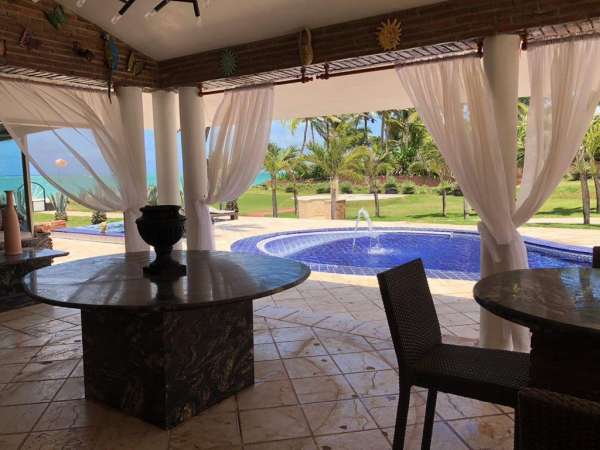 Fully Furnished 10 Bedroom Private Villa!