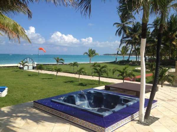 Fully Furnished 10 Bedroom Private Villa!