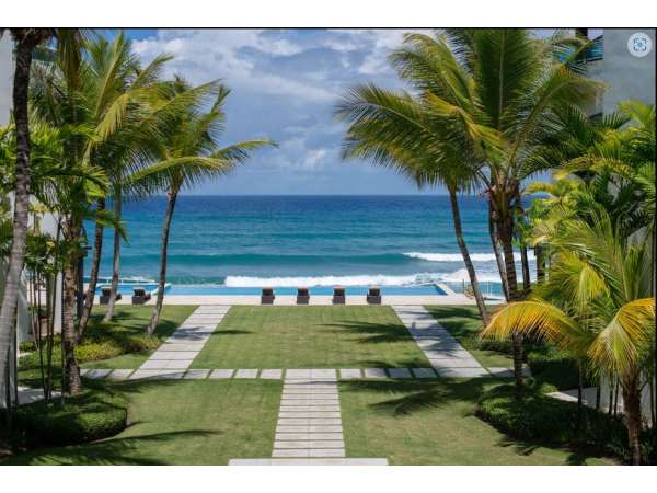 Large Beachfront Condo Now For Special Price