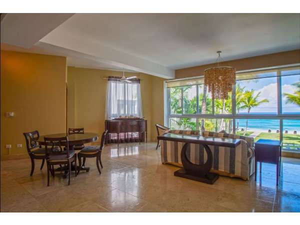 Large Beachfront Condo Now For Special Price
