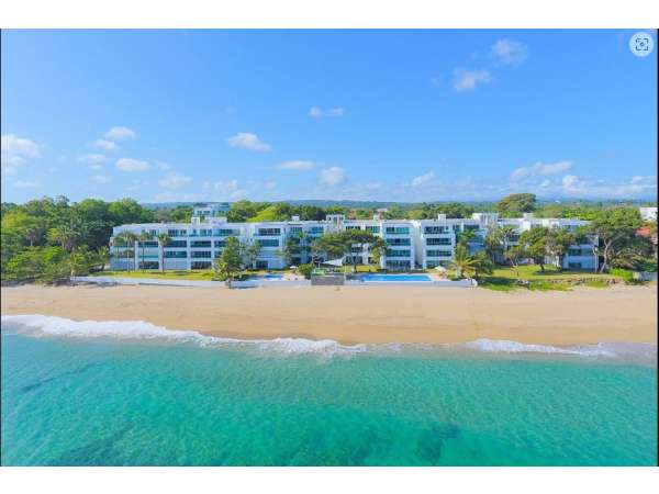 First Class Beachfront Penthouse