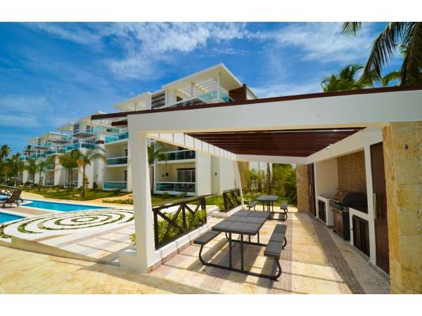 Costa Hermosa 2 Bedroom Ground Floor With Private