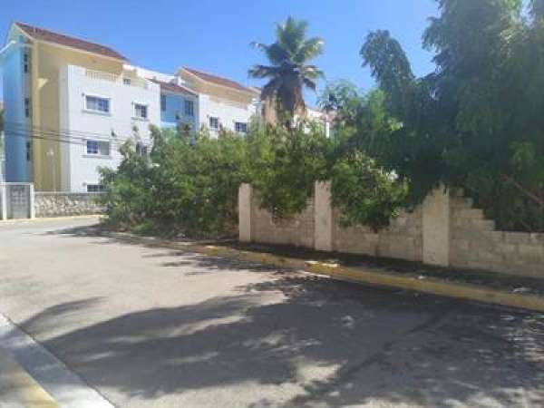 Land  In Cortecito Walk To Beach