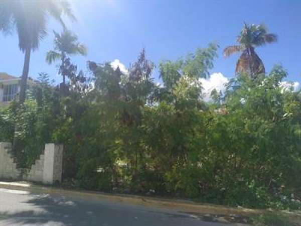 Land  In Cortecito Walk To Beach