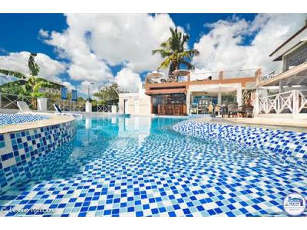 Touristic Aparthotel 22 Rooms With Pool &