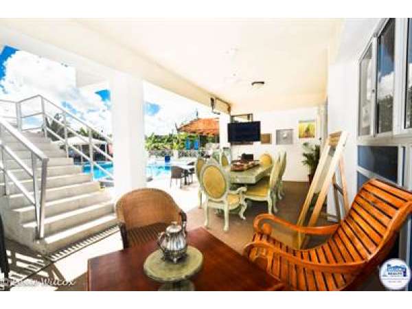 Touristic Aparthotel 22 Rooms With Pool &