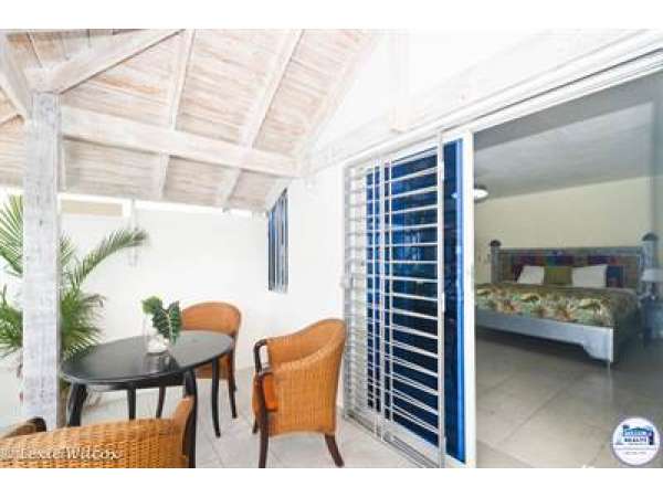 Touristic Aparthotel 22 Rooms With Pool &