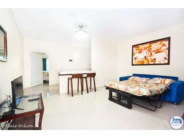 Touristic Aparthotel 22 Rooms With Pool &