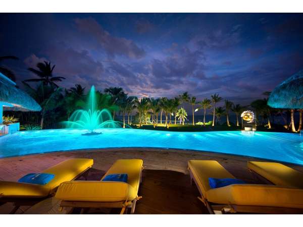 Beachfront 5 Bedroom Villa In Puntacana Resort &