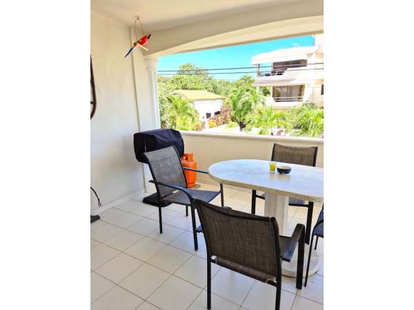 This Beautifull Secondfloor 2 Bedroom 2 Bathroom