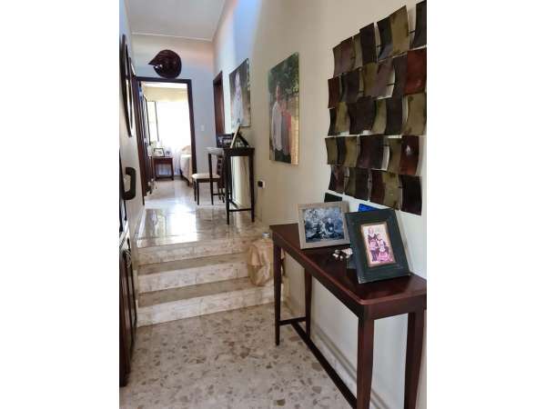 This Beautifull Secondfloor 2 Bedroom 2 Bathroom