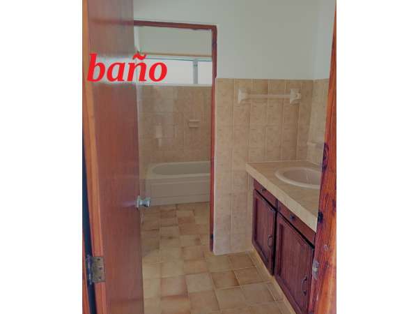 This 1 Bedroom Condo Is Located On The Second