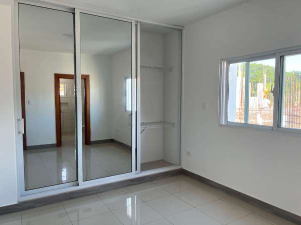 Brand New Penthouse Condos In Exclusive Gated