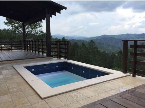 Exclusive 3 Br Villa With Spectacular Mountain