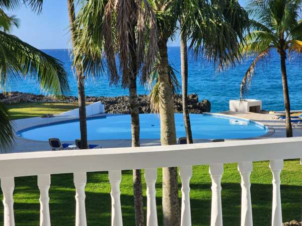 Gorgeous Oceanfront Two-bedroom In Sosua